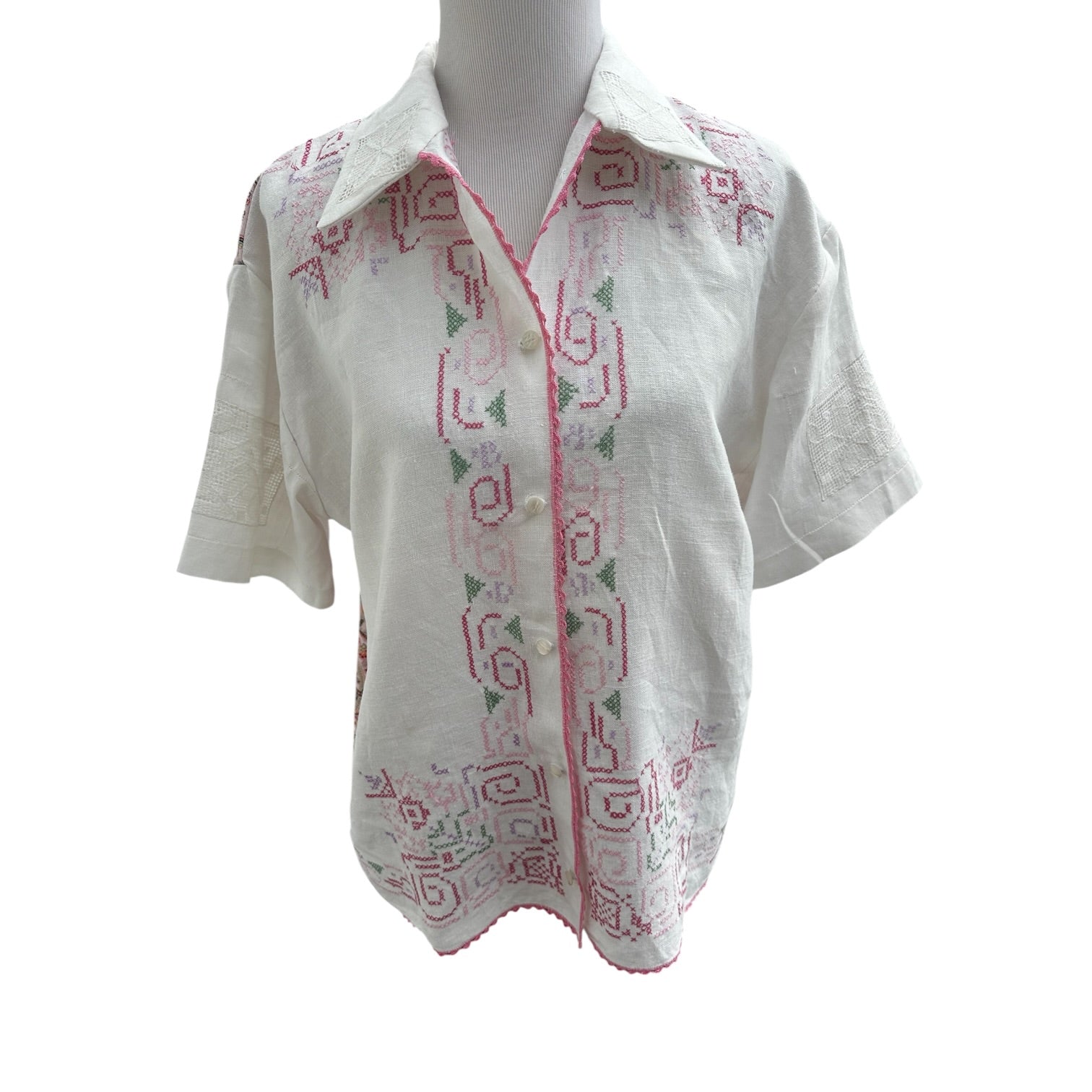 Upcycled Vintage Linen Shirt Unbuttoned – Full Cross-Stitch Floral Embroidery Pattern | Fabric & Soul