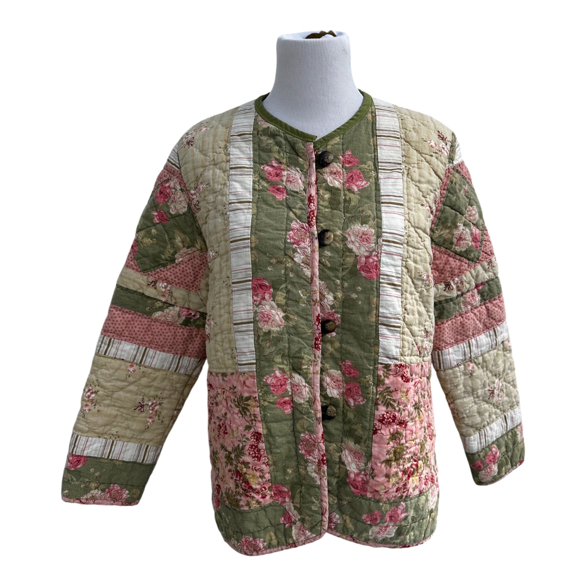 Vintage Quilt Coat – Soft Green Floral | Sustainable Handmade Jacket | Women's Large