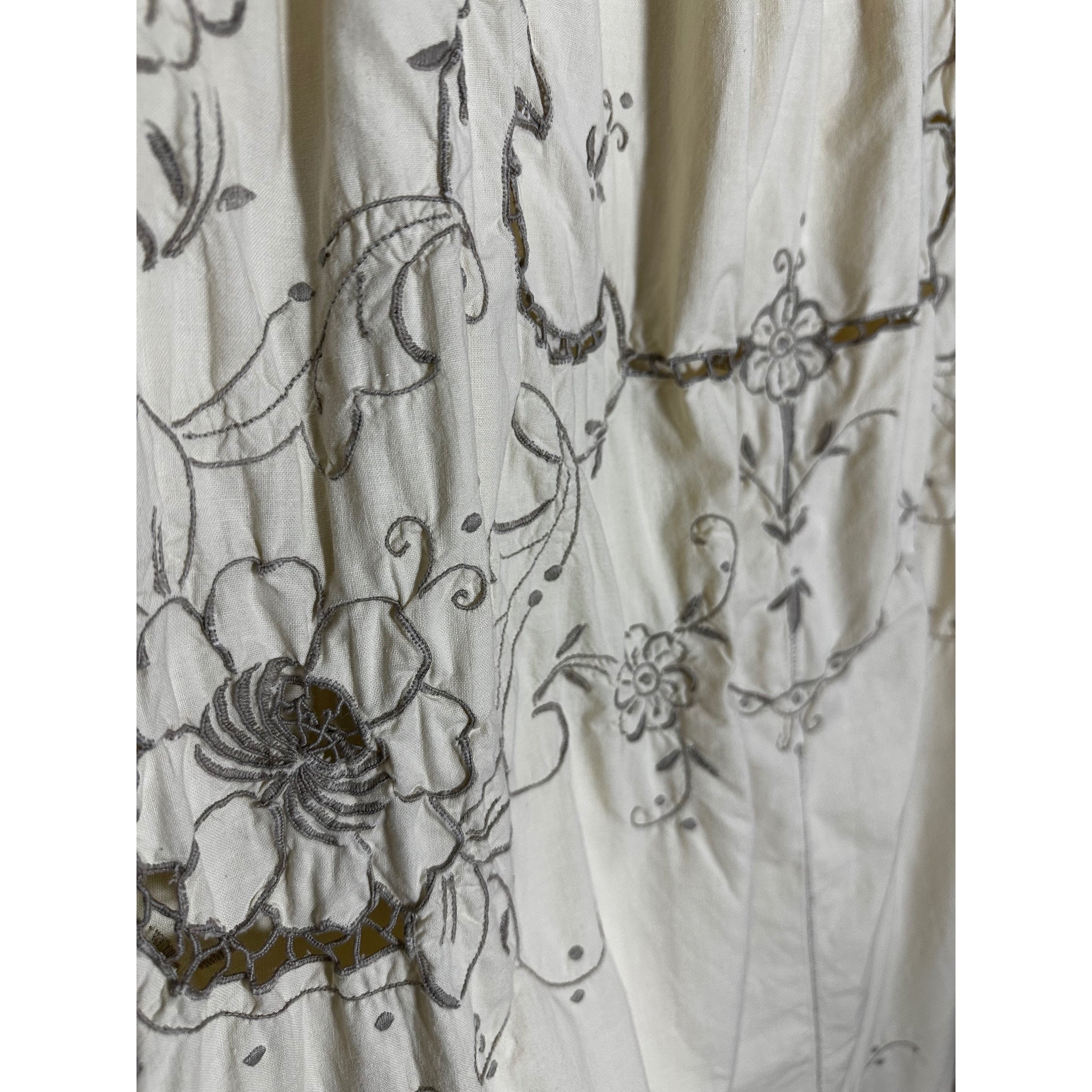 Fabric & Soul Vintage Tablecloth Skirt | Sustainable Cotton Boho Skirt with Cutwork & Scalloped Hem