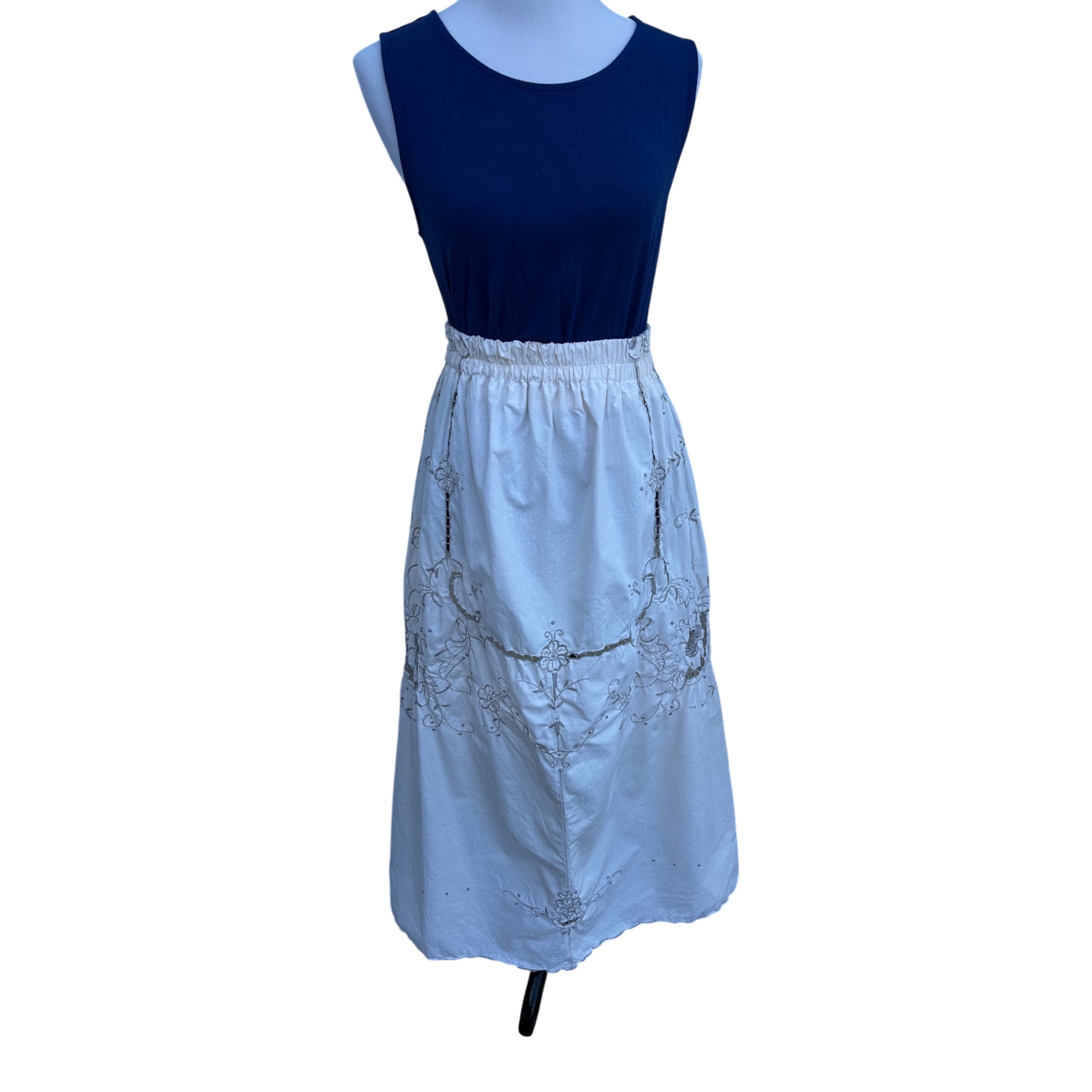 Fabric & Soul Vintage Tablecloth Skirt | Sustainable Cotton Boho Skirt with Cutwork & Scalloped Hem