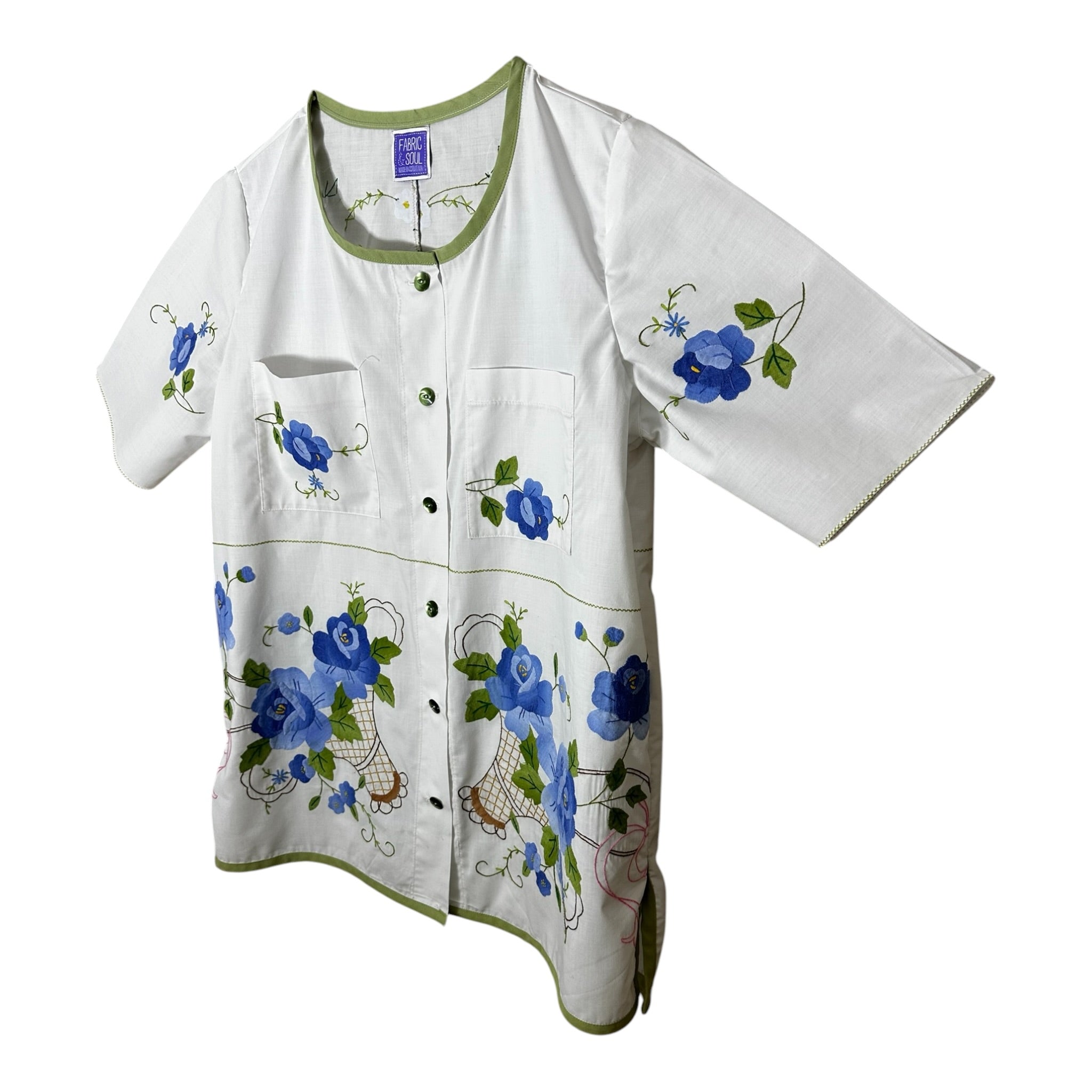 Vintage Blue Floral Basket Blouse | Button-Down Cotton Top | Size Small