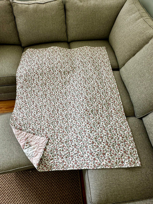 Butterflies & Whirligigs – Heirloom Baby Quilt