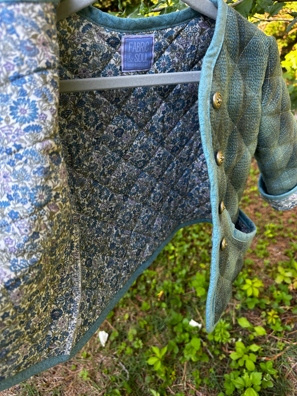 Scottish Wool Quilted Jacket Liberty of London Lined Toddler Size 3T – button detail close-up
